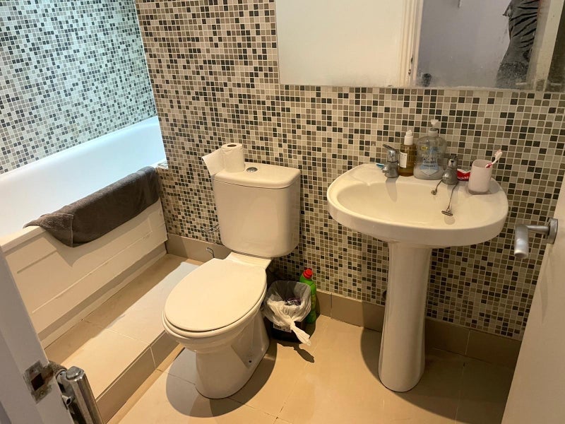 Room Blackheath Road in Greater London