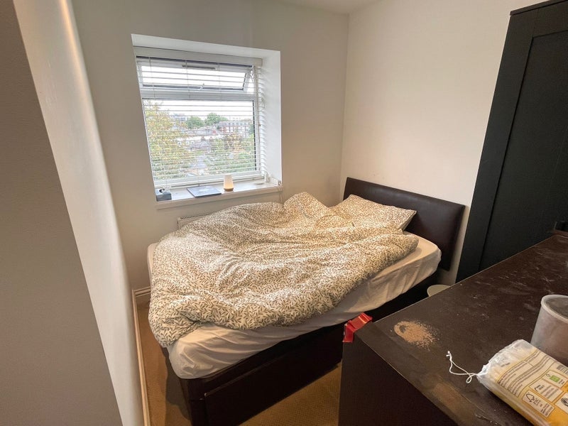 Room Blackheath Road in Greater London