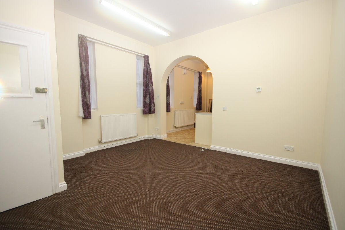 Flat Ewart Street in Saltney