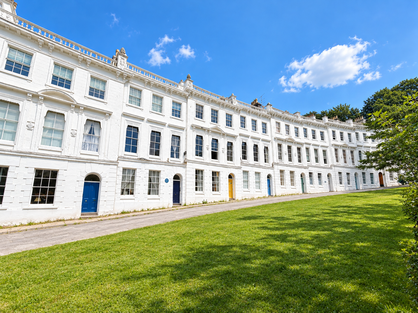 Flat Lisburne Crescent in Torquay