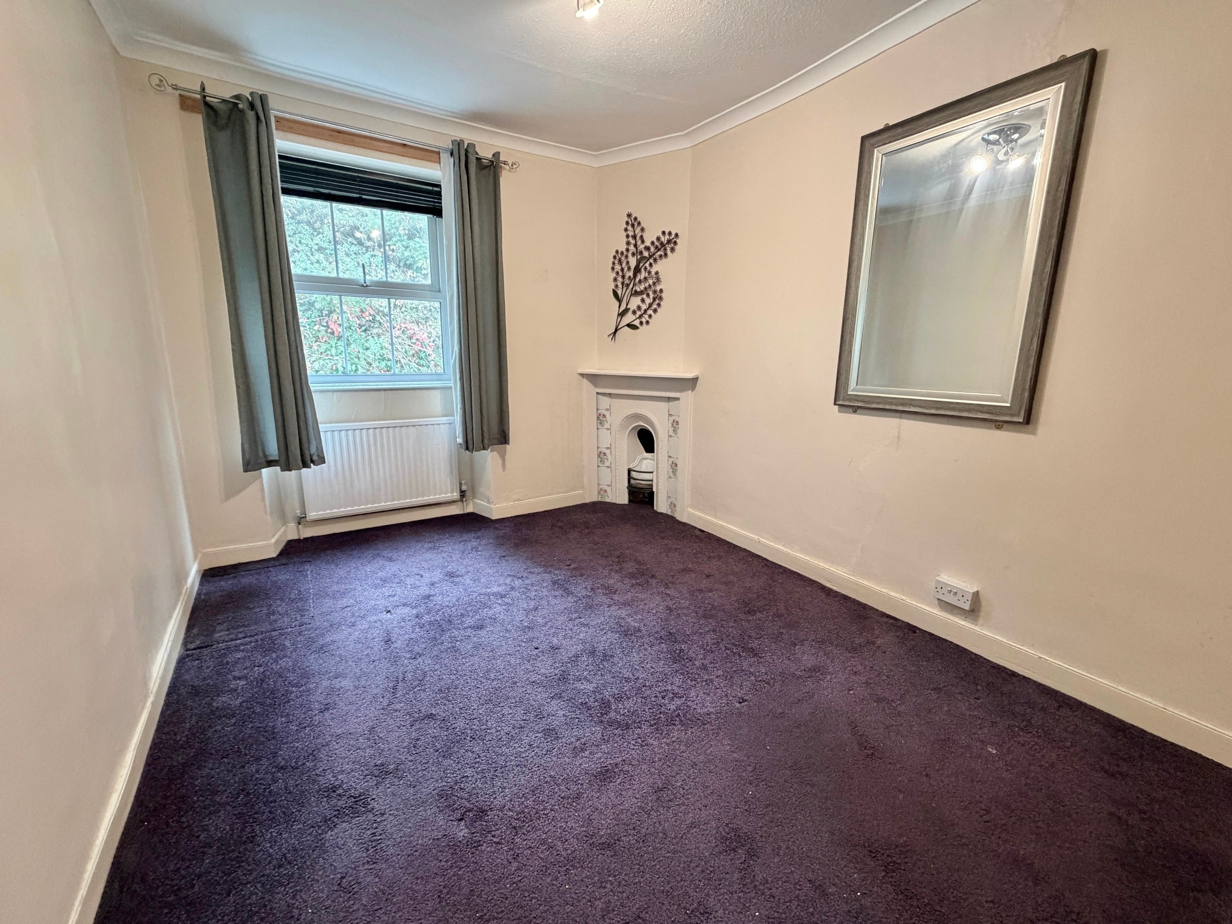 Flat Lisburne Crescent in Torquay