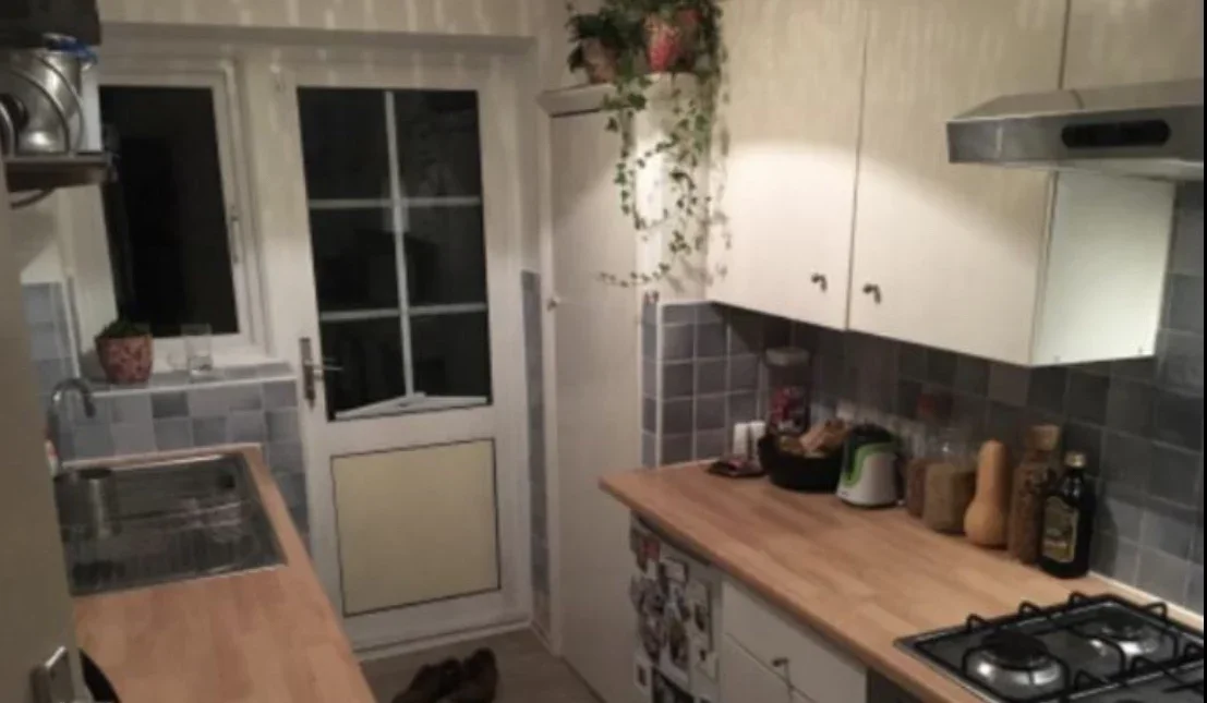 Room Lewin Road in Greater London