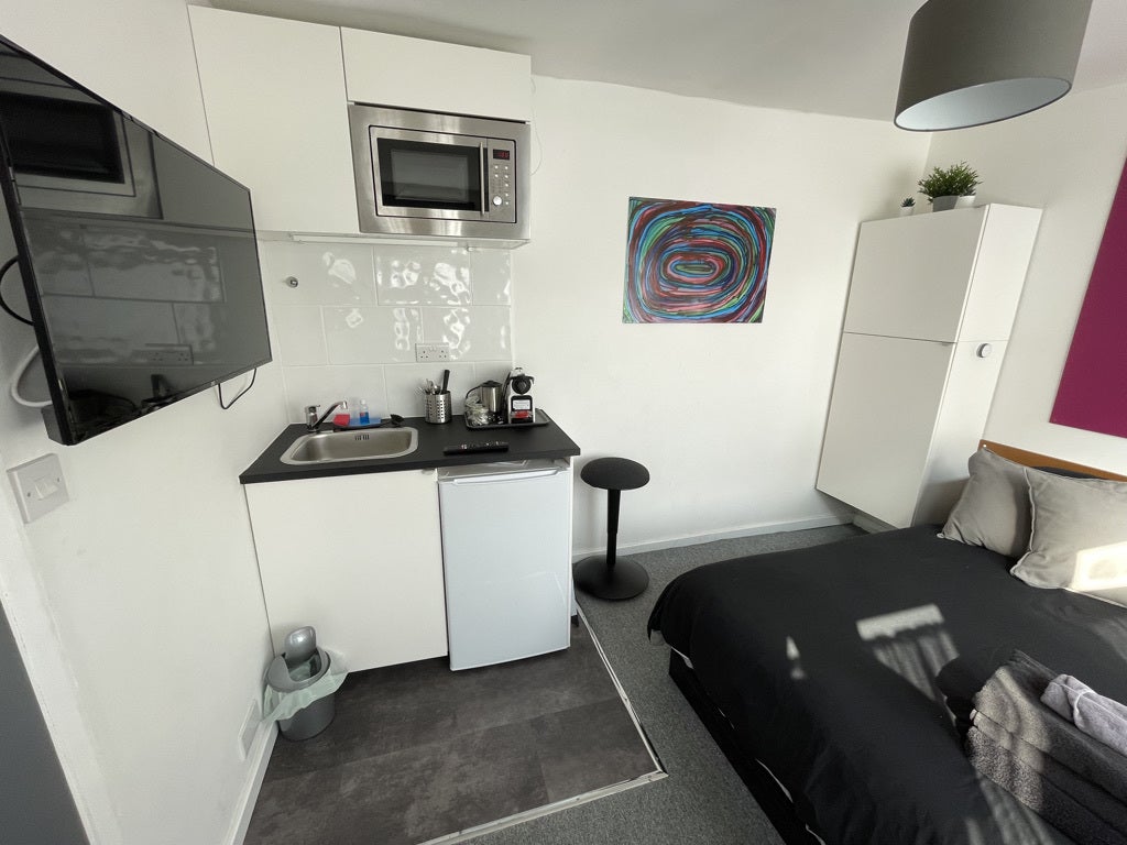 Room Southcote Road in Bournemouth