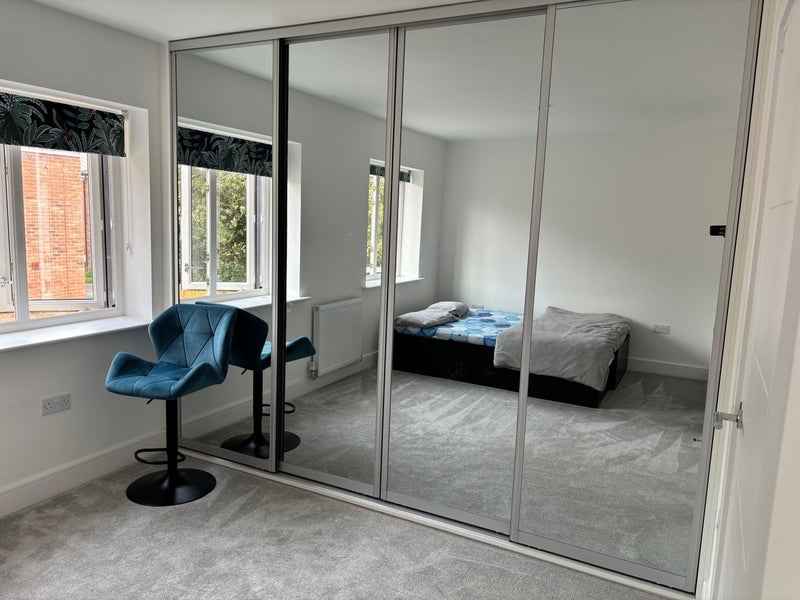 Room Philip Whitehead Road in Chelmsford