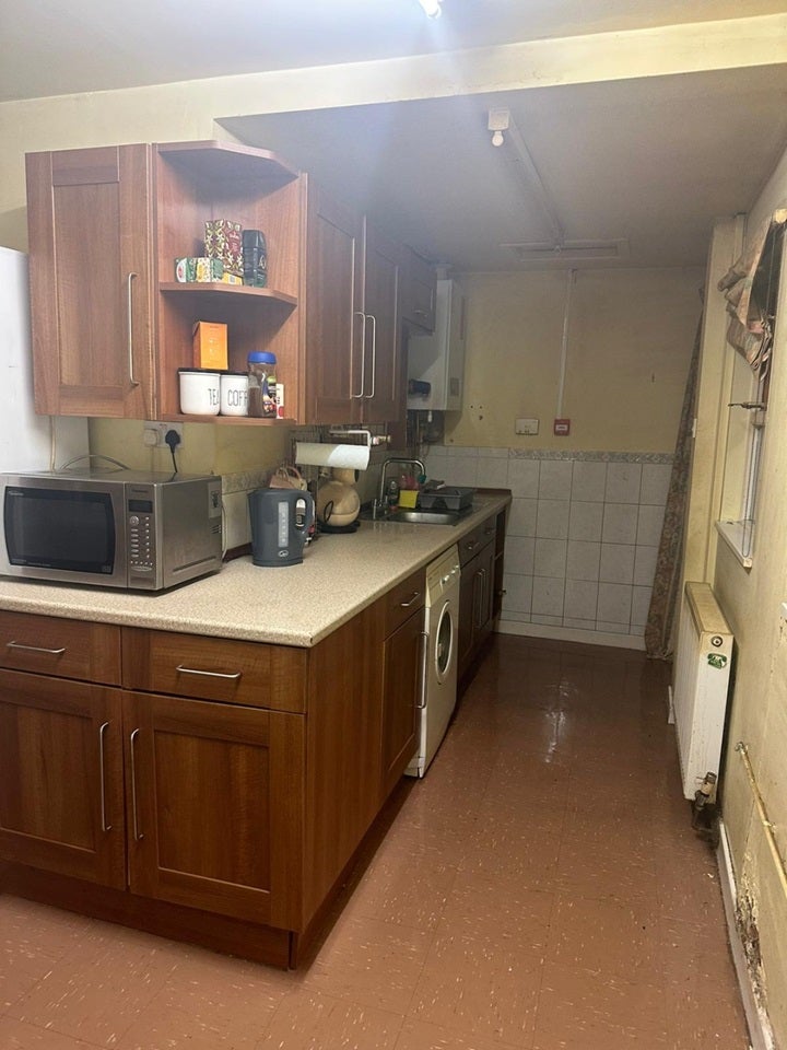 Room Newbridge Street in Wolverhampton