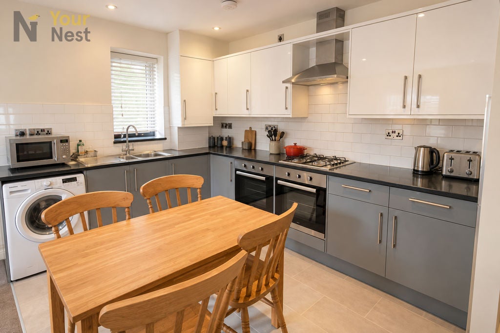 Flat Ash Road in Leeds