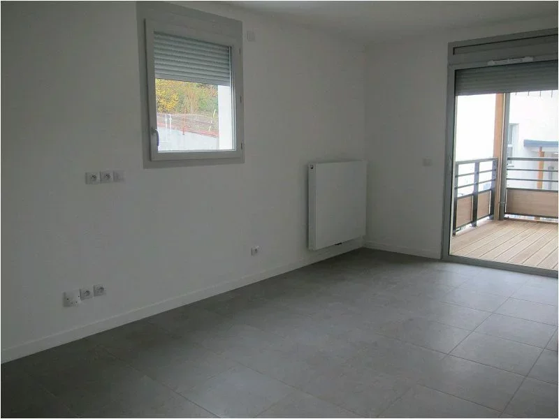 Flat Chemin du Plaisir in Quintal