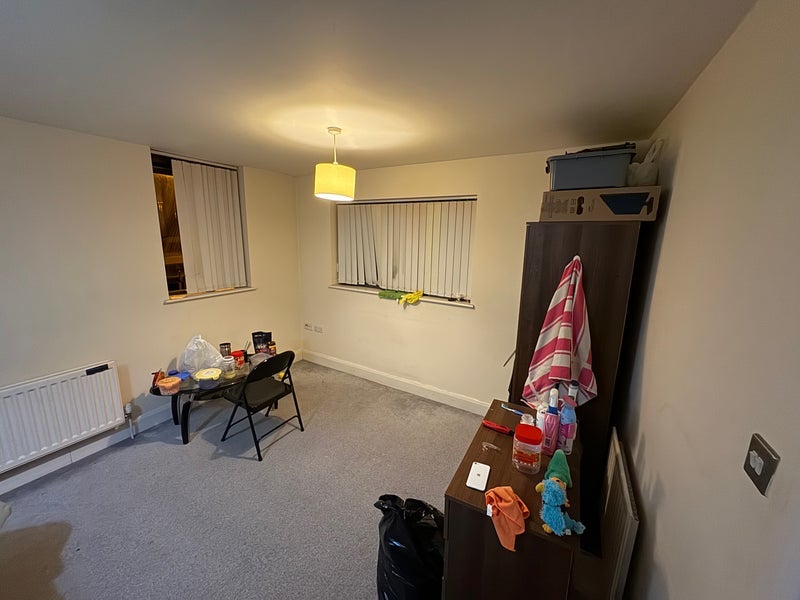 Room Bradshaw Close in Birmingham