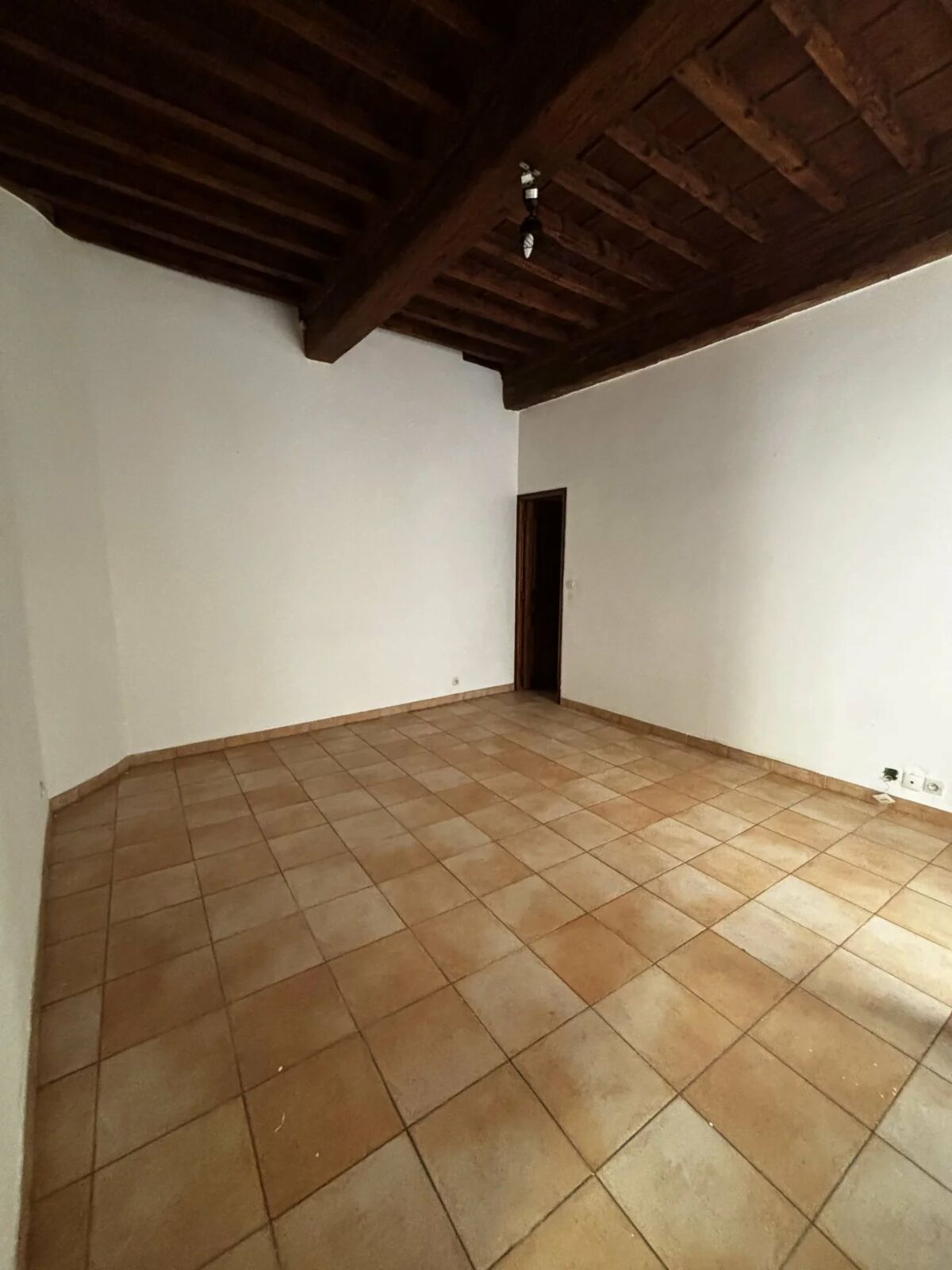 Appartement Rue Fresque à Nîmes