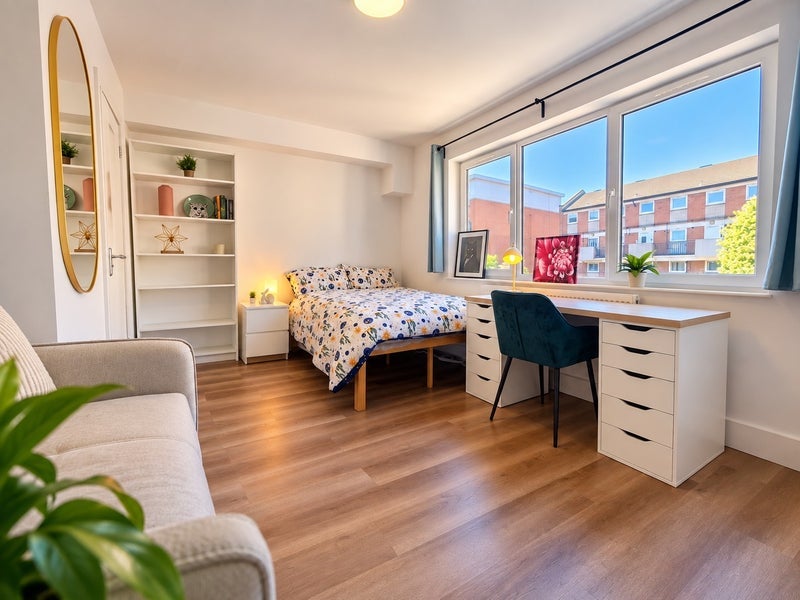 Room Mostyn Grove in Greater London