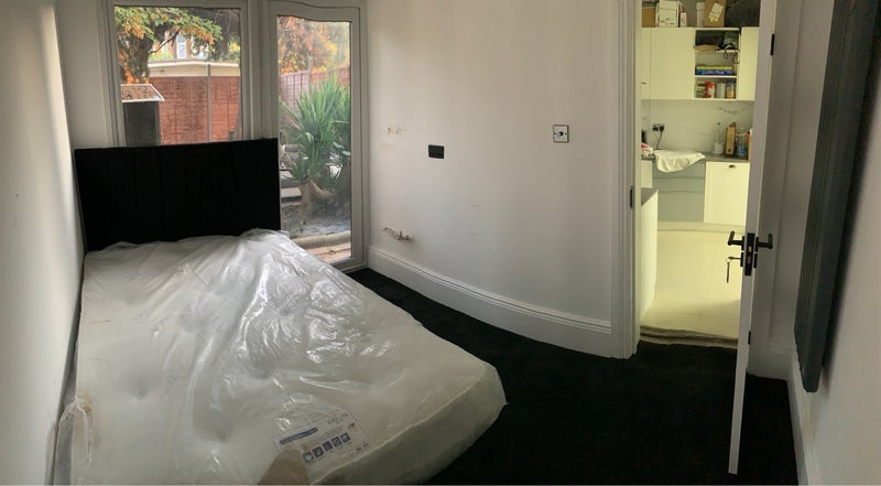 Room Arcadian Gardens in Greater London