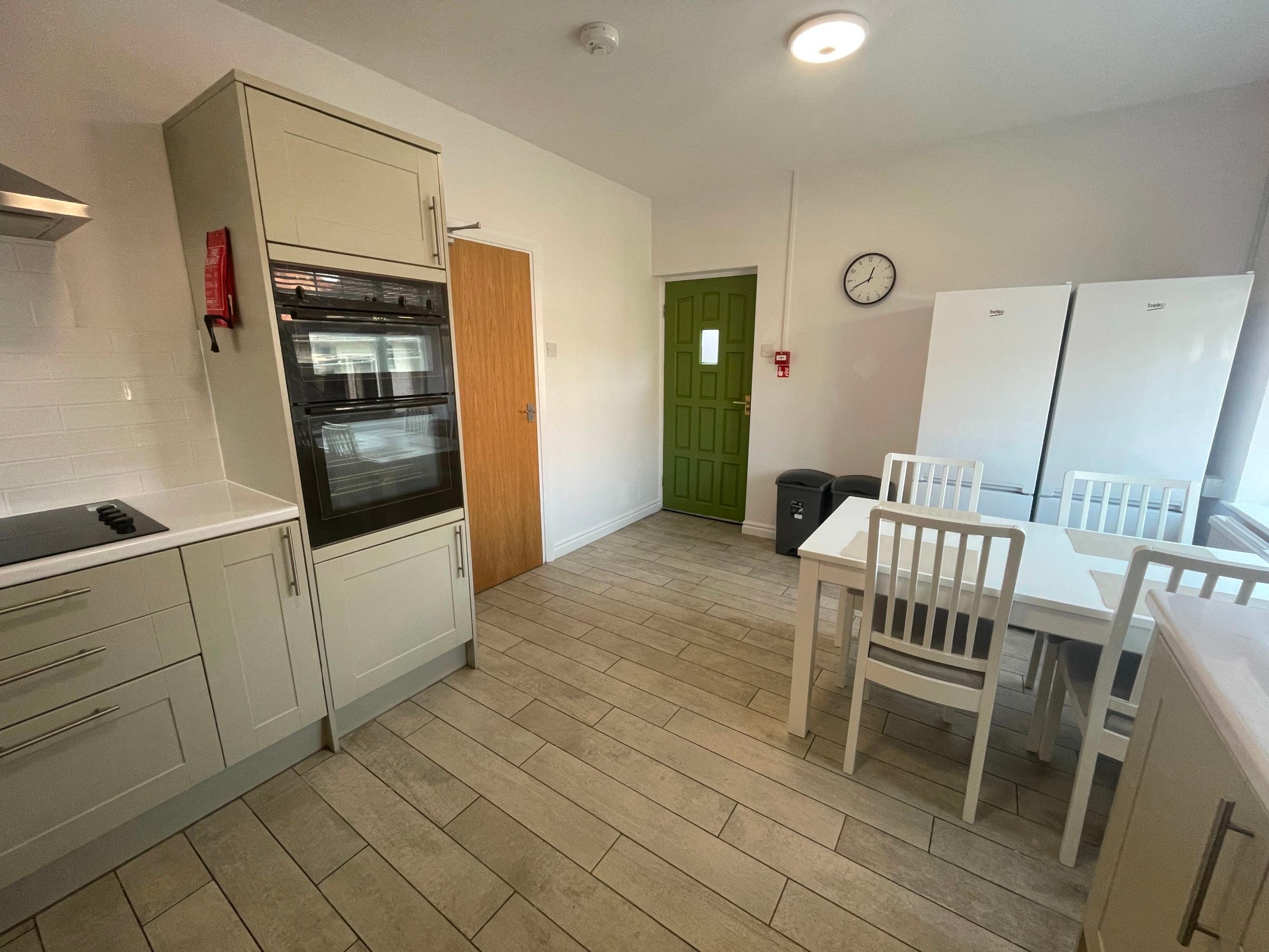Room Nantwich Road in Crewe