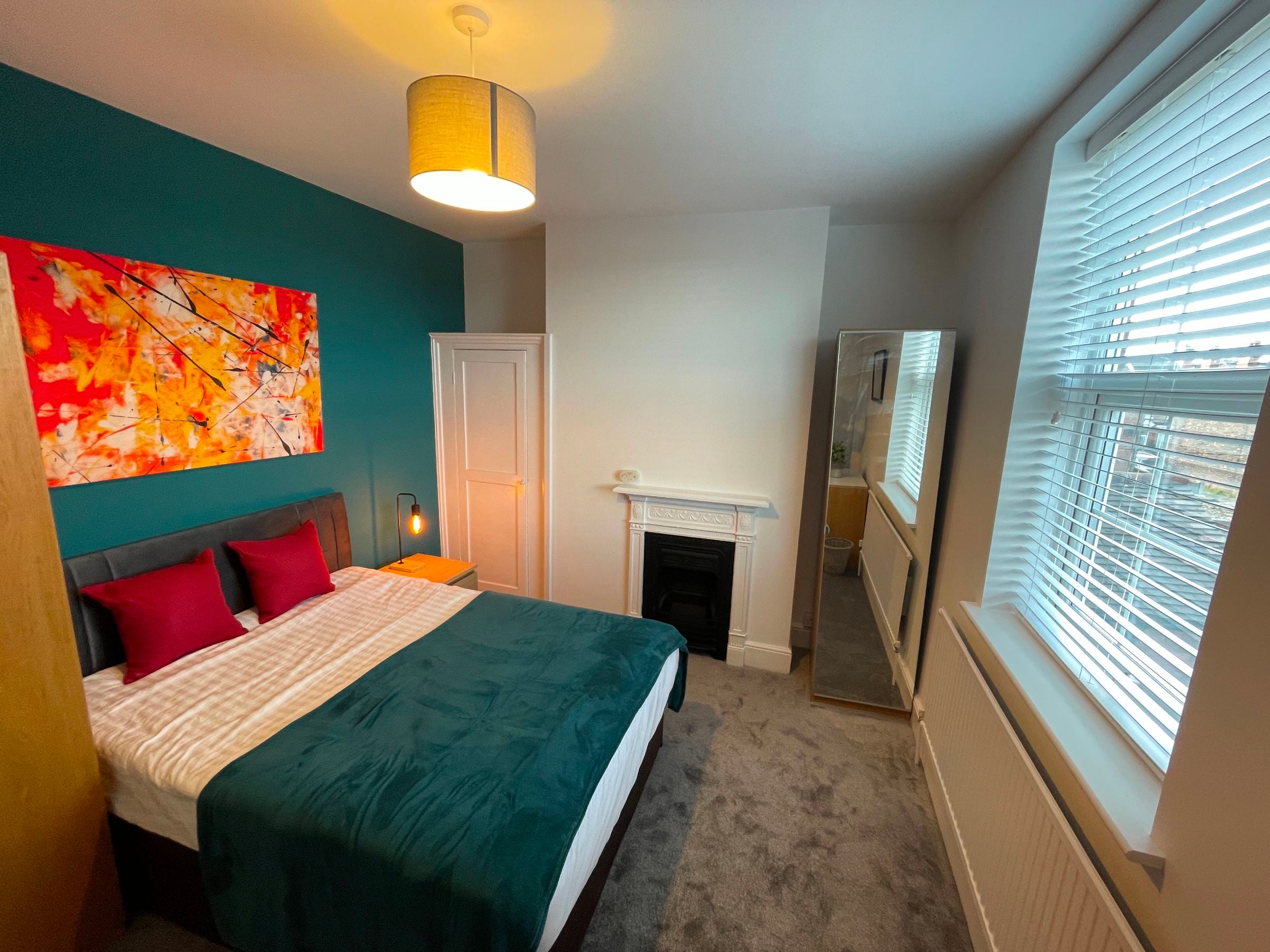 Room Nantwich Road in Crewe