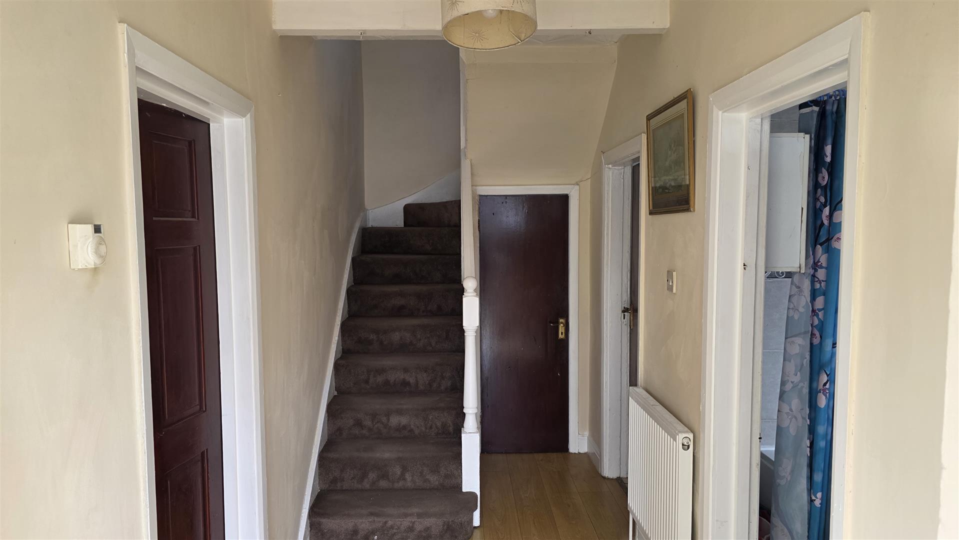 House Dormer’s Avenue in Greater London