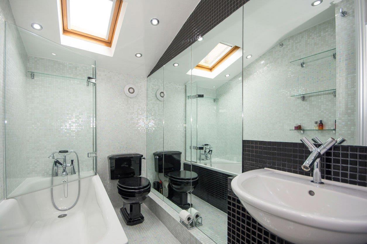 Flat Northcote Road in Greater London
