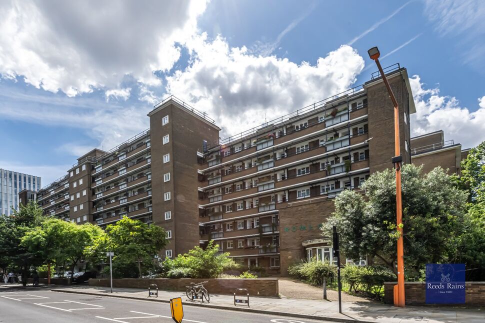 Flat Union Street in Greater London