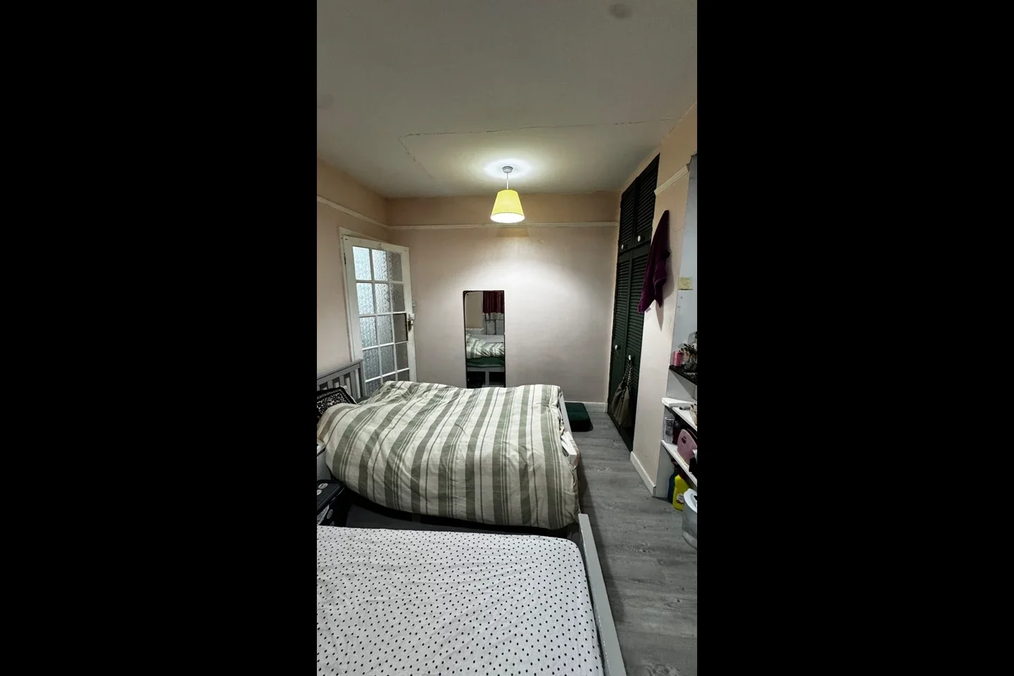 Room Morden Road in Greater London