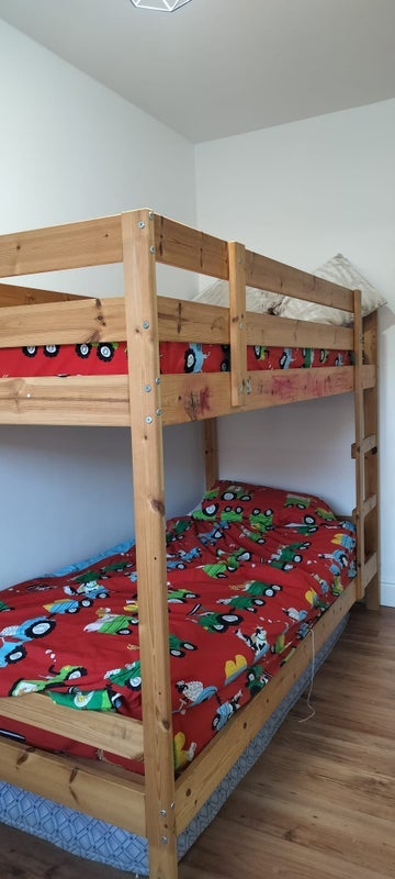 Room Silverknowes Eastway in City of Edinburgh
