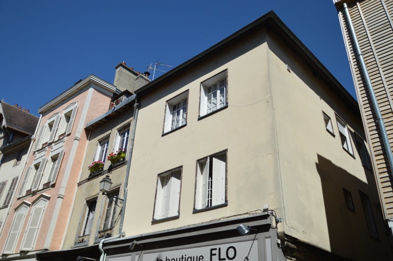 Flat Rue du Pont Royal in Troyes