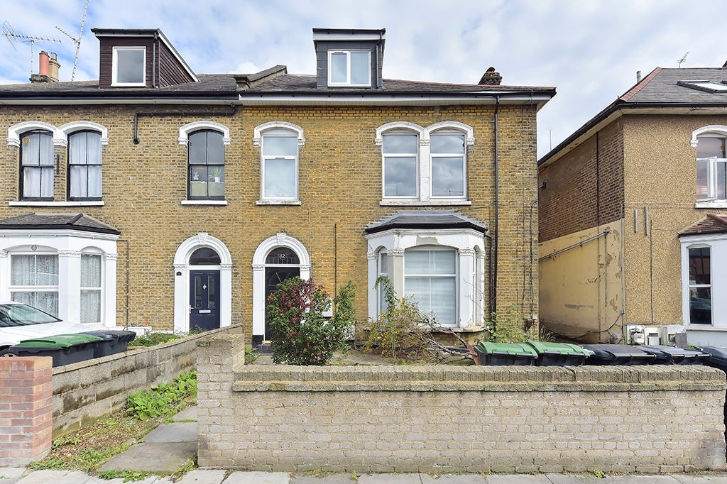 Flat Alexandra Road in Greater London