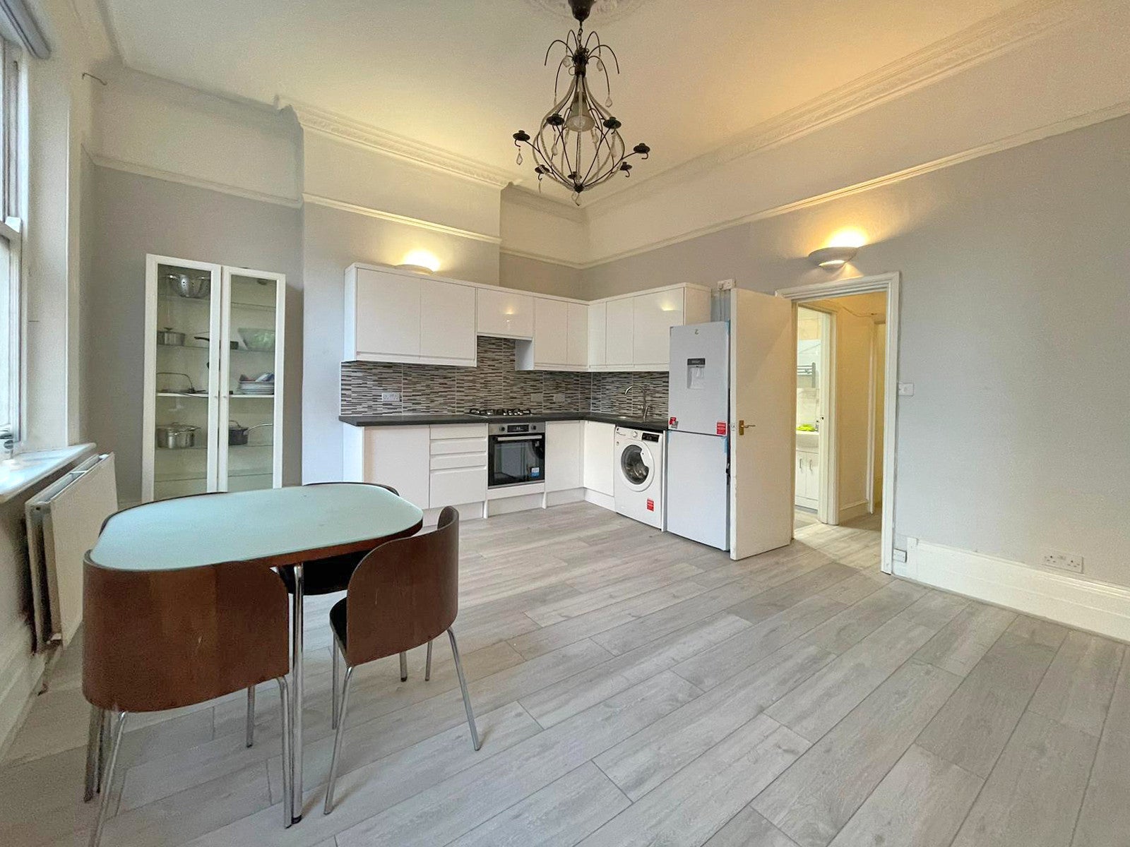 Flat Old Brompton Road in Greater London