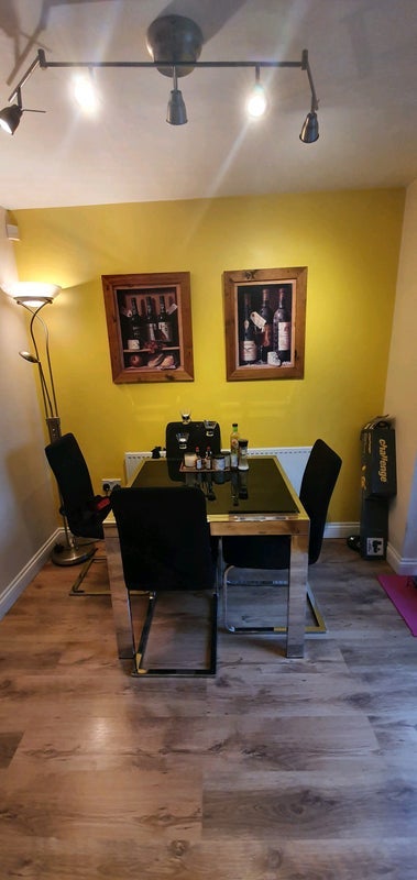 Room Spring Mills Grove in Kirklees