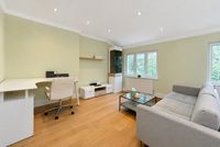 Flat Sussex Gardens in City of Westminster