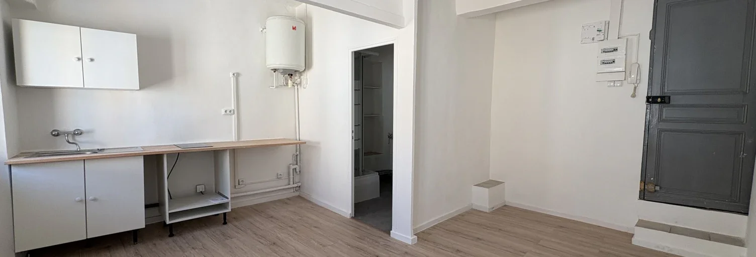Flat Rue Jean-Jacques Rousseau in Aubagne