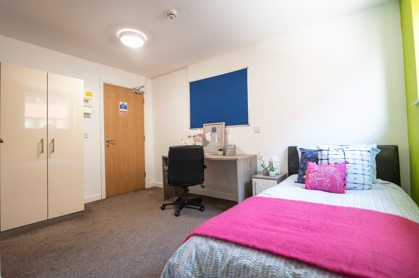 Room Corporation Road in Middlesbrough