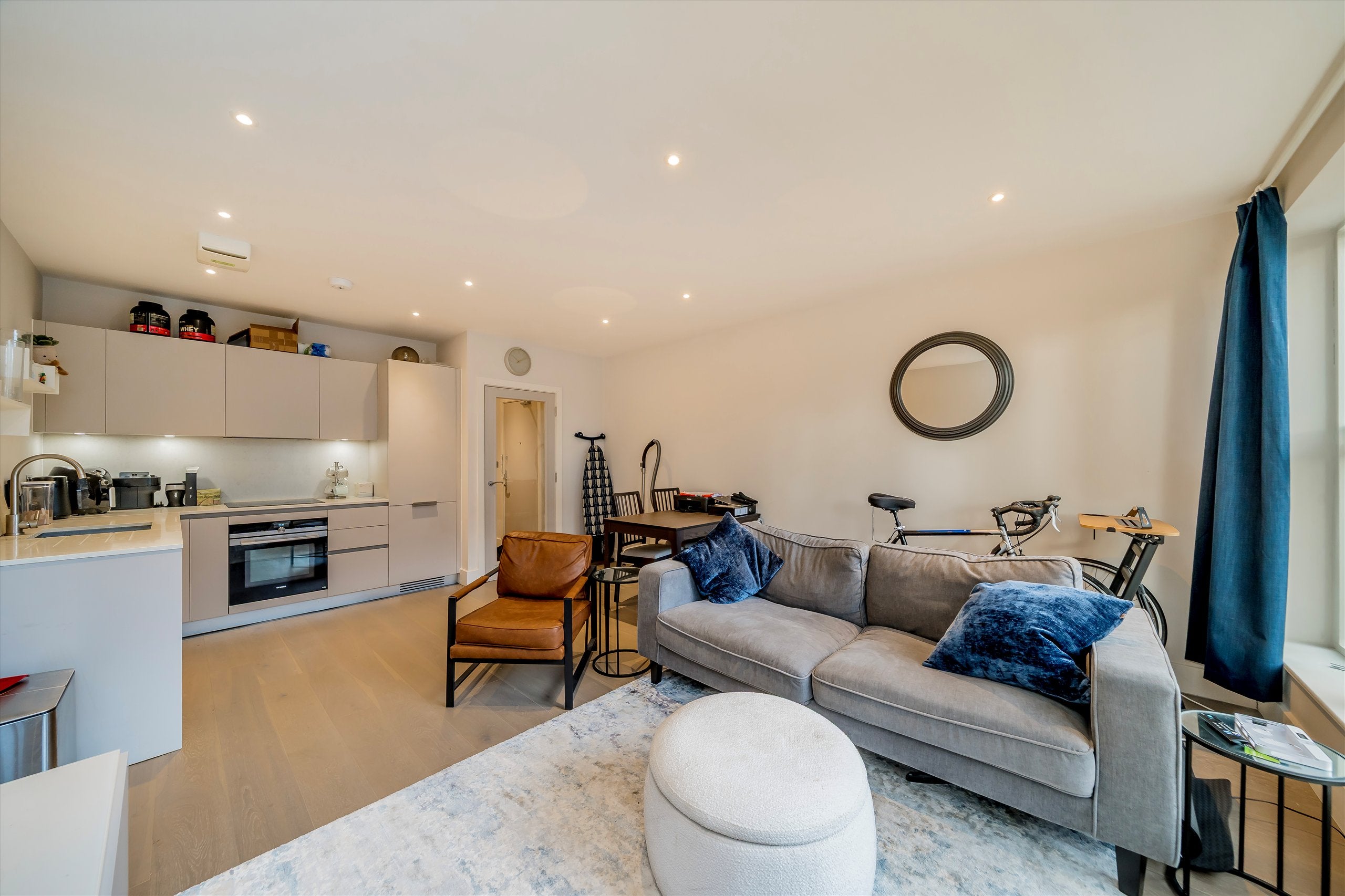 Flat West Hill in Greater London