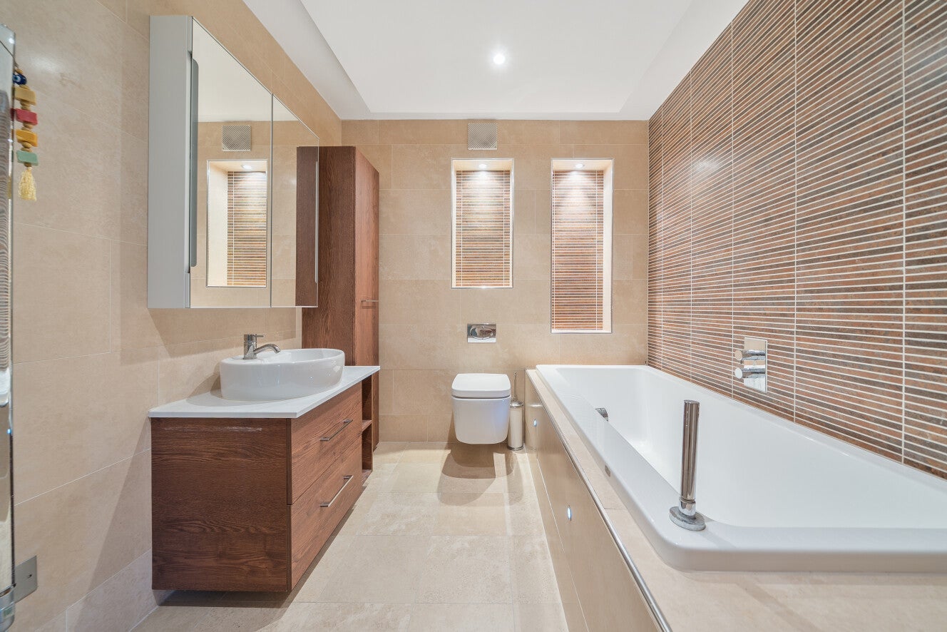 Flat Sydenham Hill in Greater London