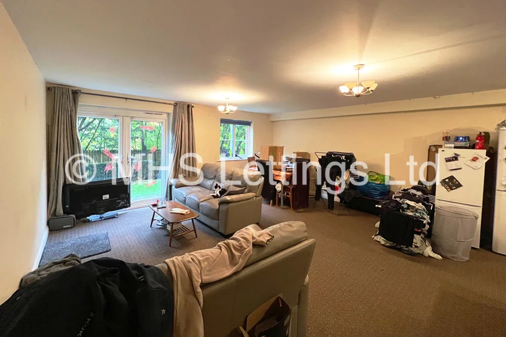Flat Stanmore Hill in Leeds