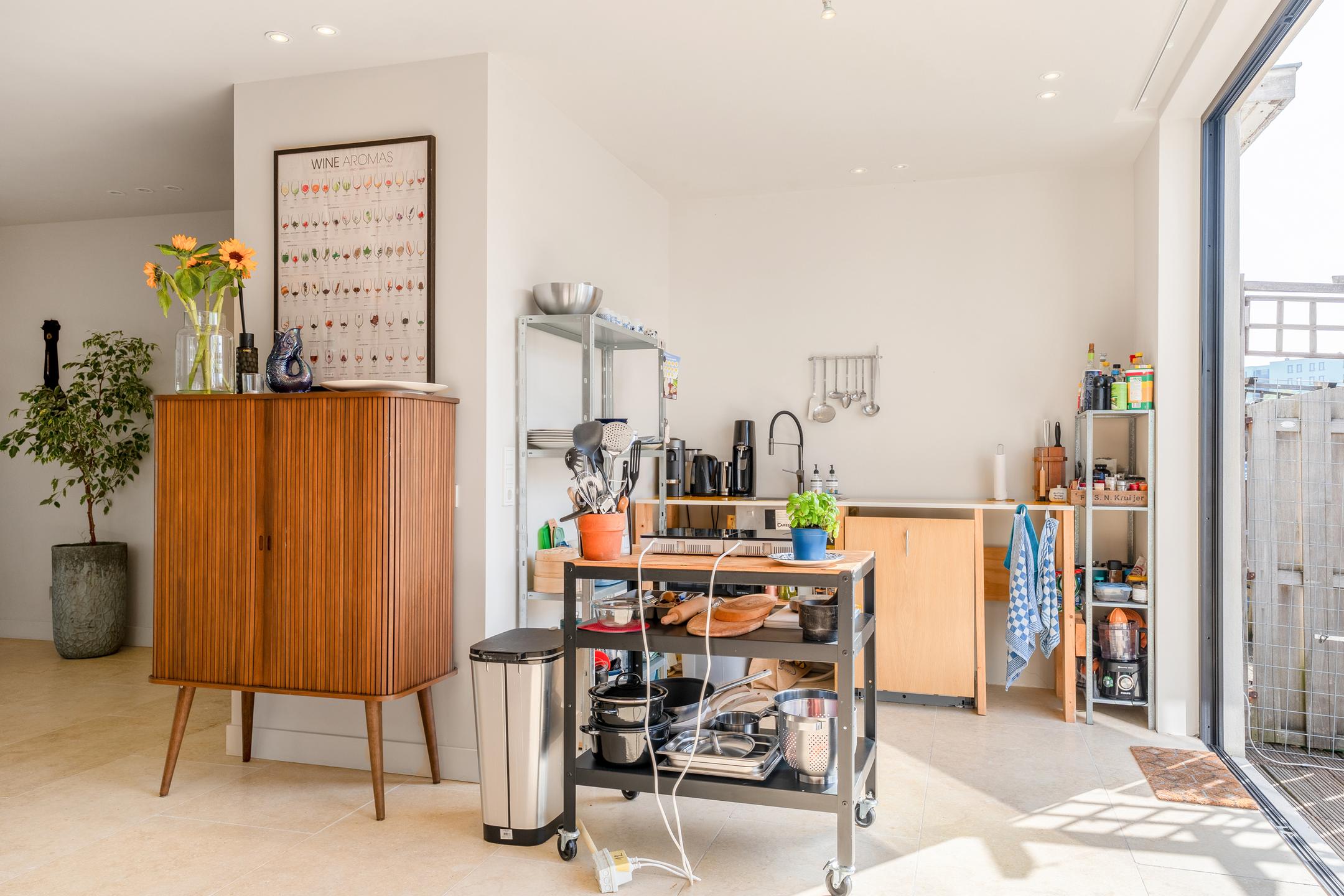 Woning te koop: Zestienhovensekade 252, Rotterdam