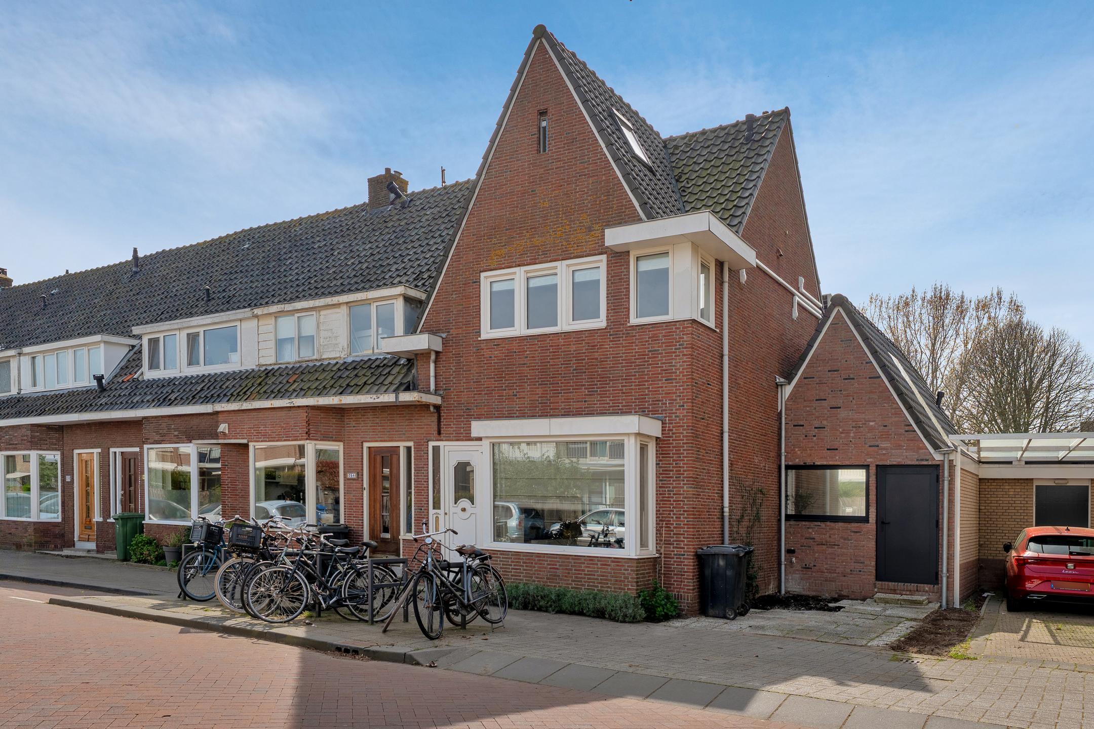 Woning te koop: Zestienhovensekade 252, Rotterdam