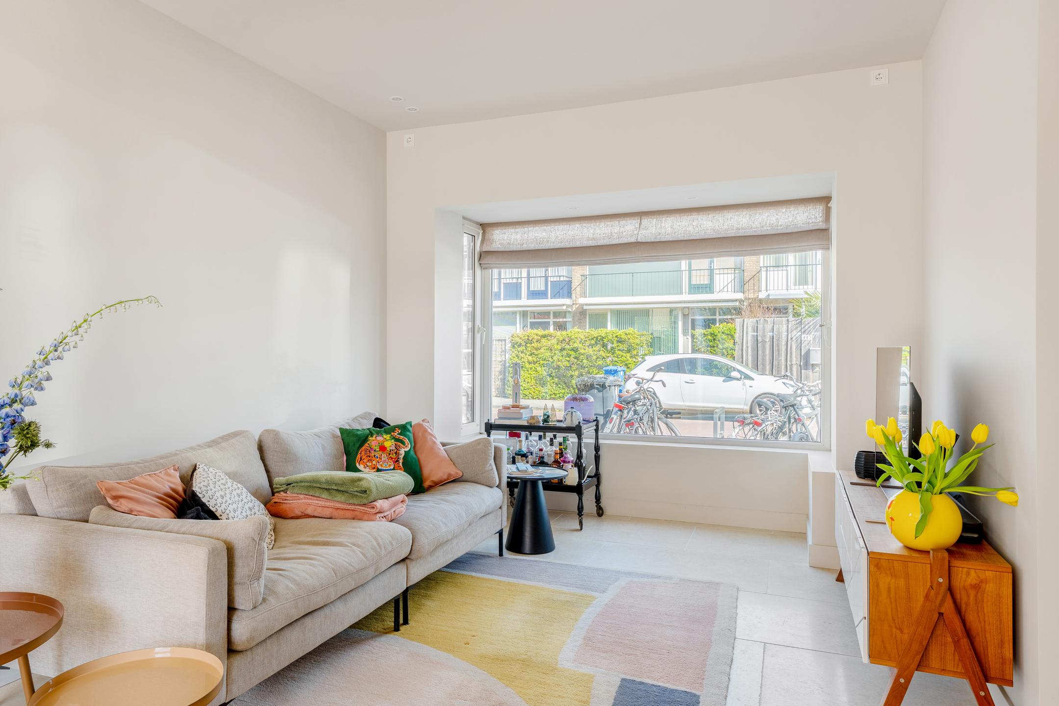 Woning te koop: Zestienhovensekade 252, Rotterdam