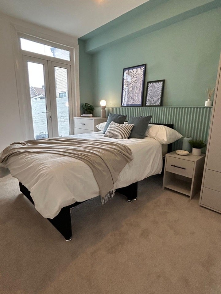 Room Rock Avenue in Gillingham