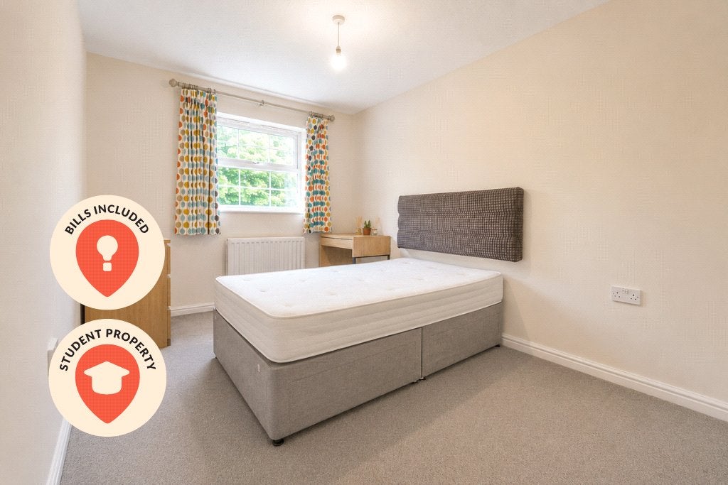 House Lutyens Close in Stoke Gifford
