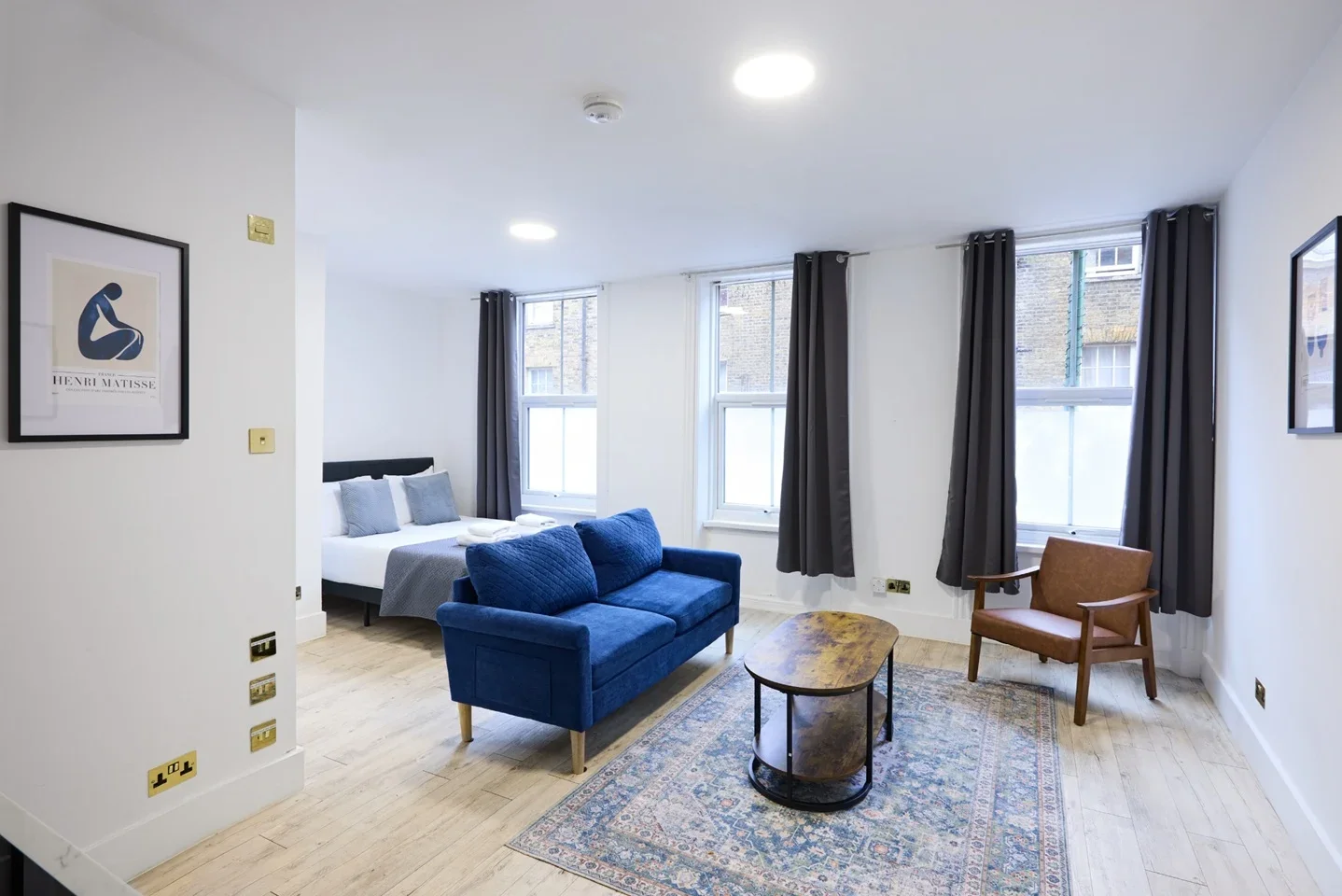 Flat Dray Walk in Greater London