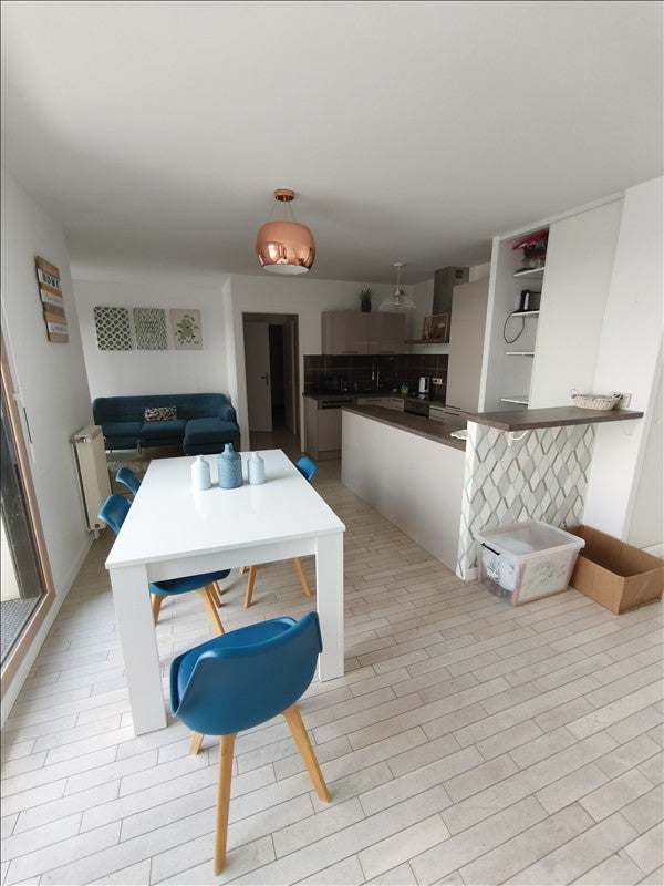 Flat Rue Marguerite Yourcenar in Colombes
