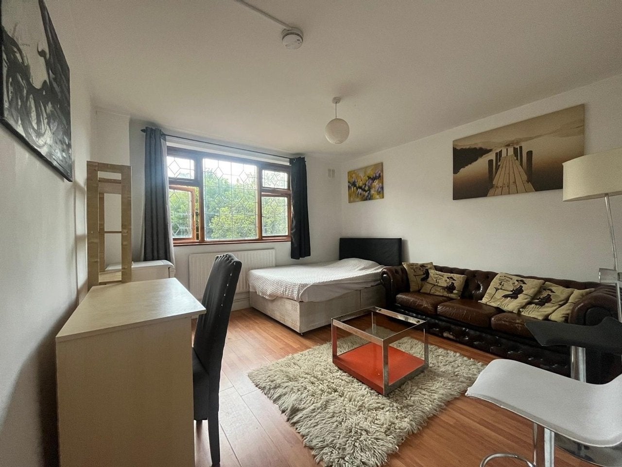 Room Weymouth Terrace in Greater London