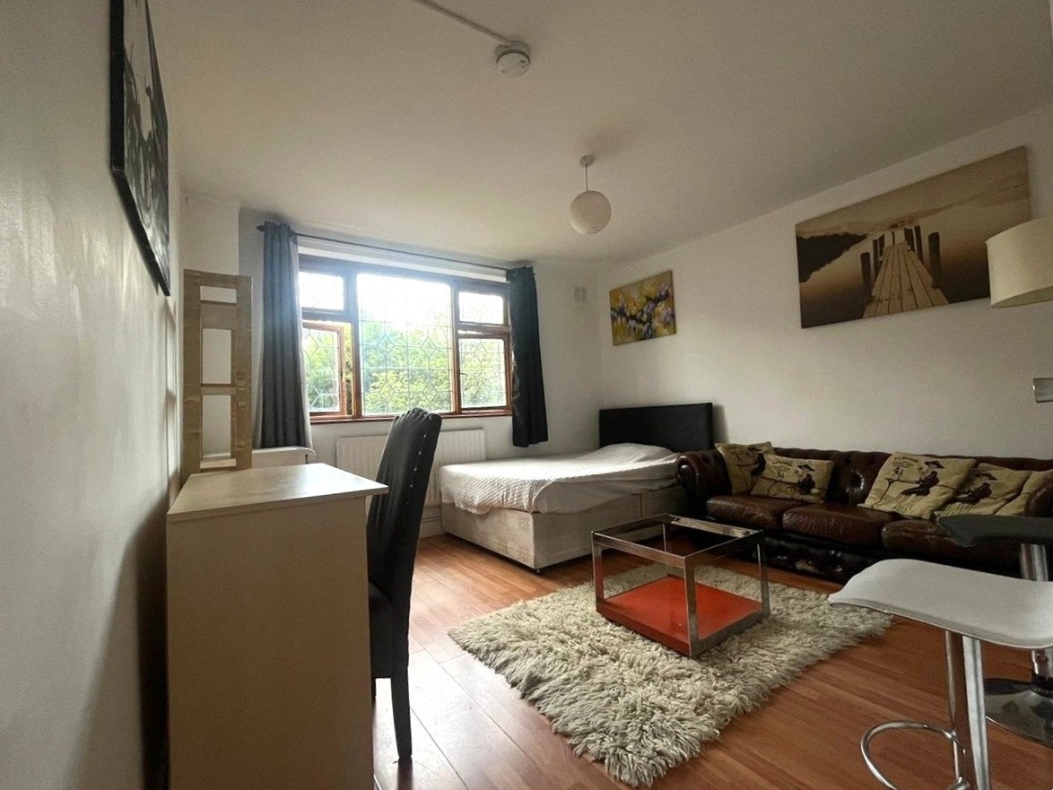 Room Weymouth Terrace in Greater London