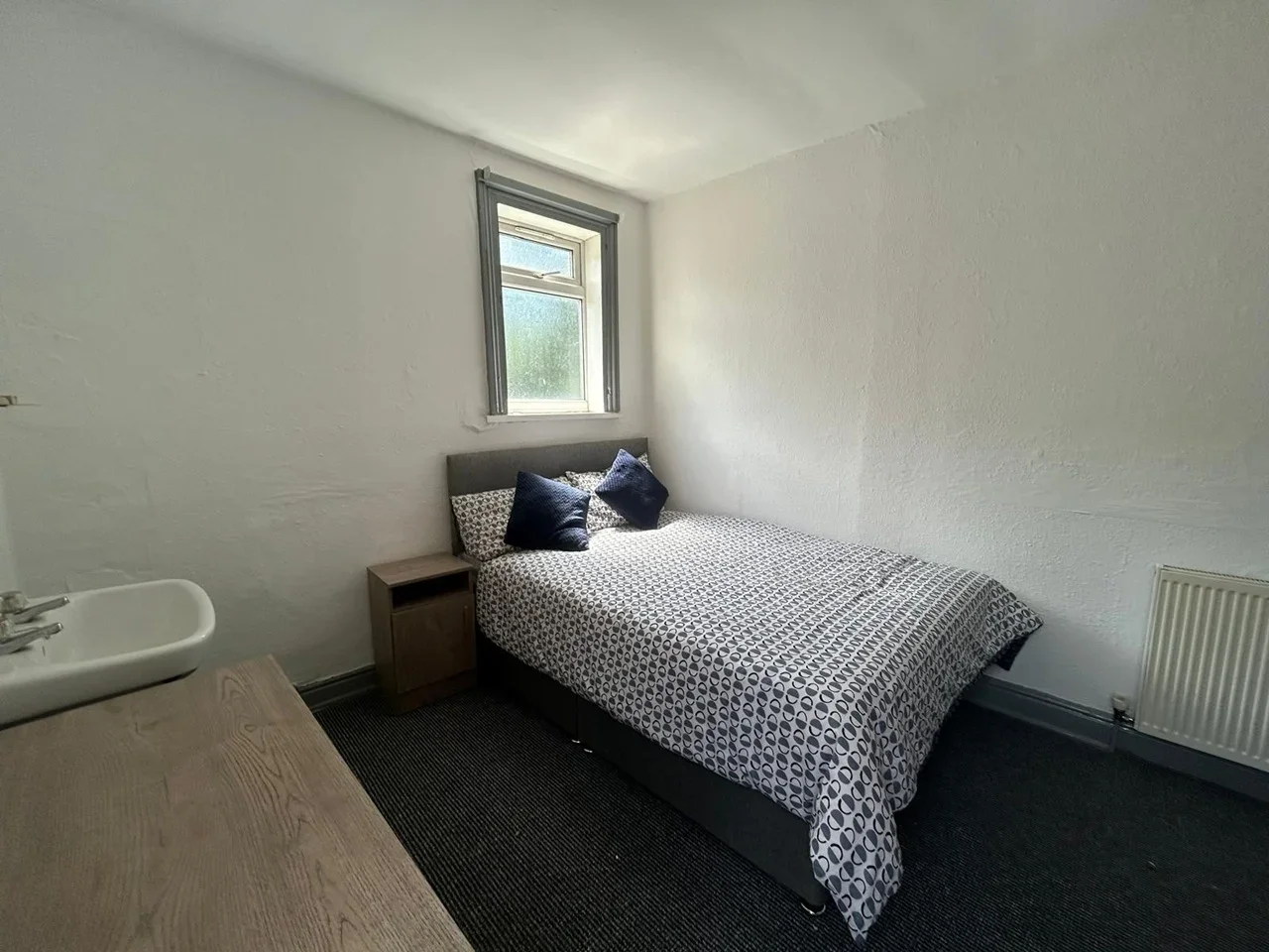 Room De Grey Street in Hull