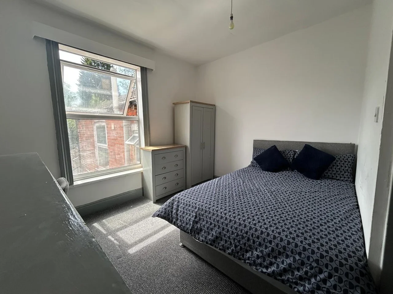 Room De Grey Street in Hull