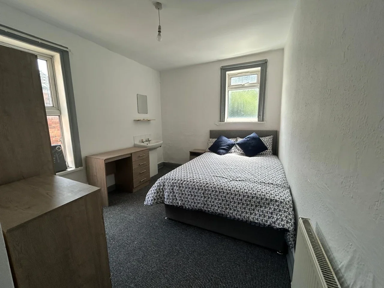 Room De Grey Street in Hull