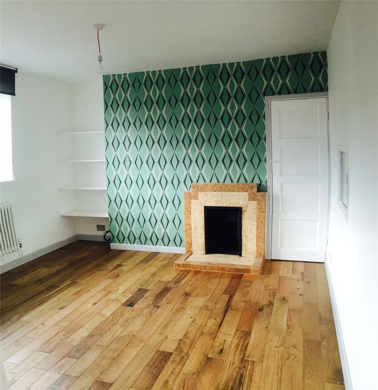 Flat Sceptre Road in Greater London