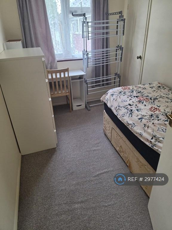 Flat Money Lane in Greater London