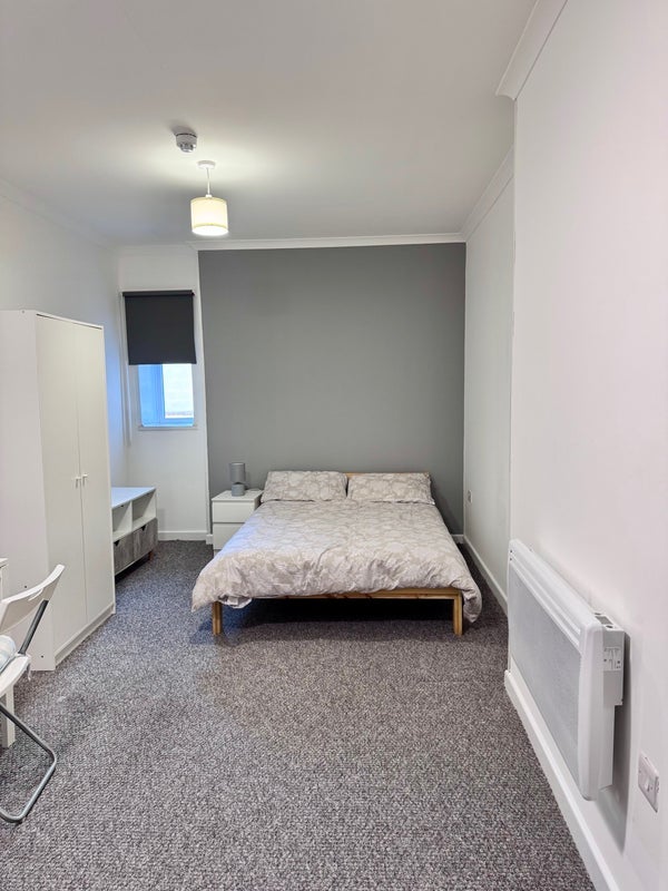 Room Coldwell Lane in Gateshead