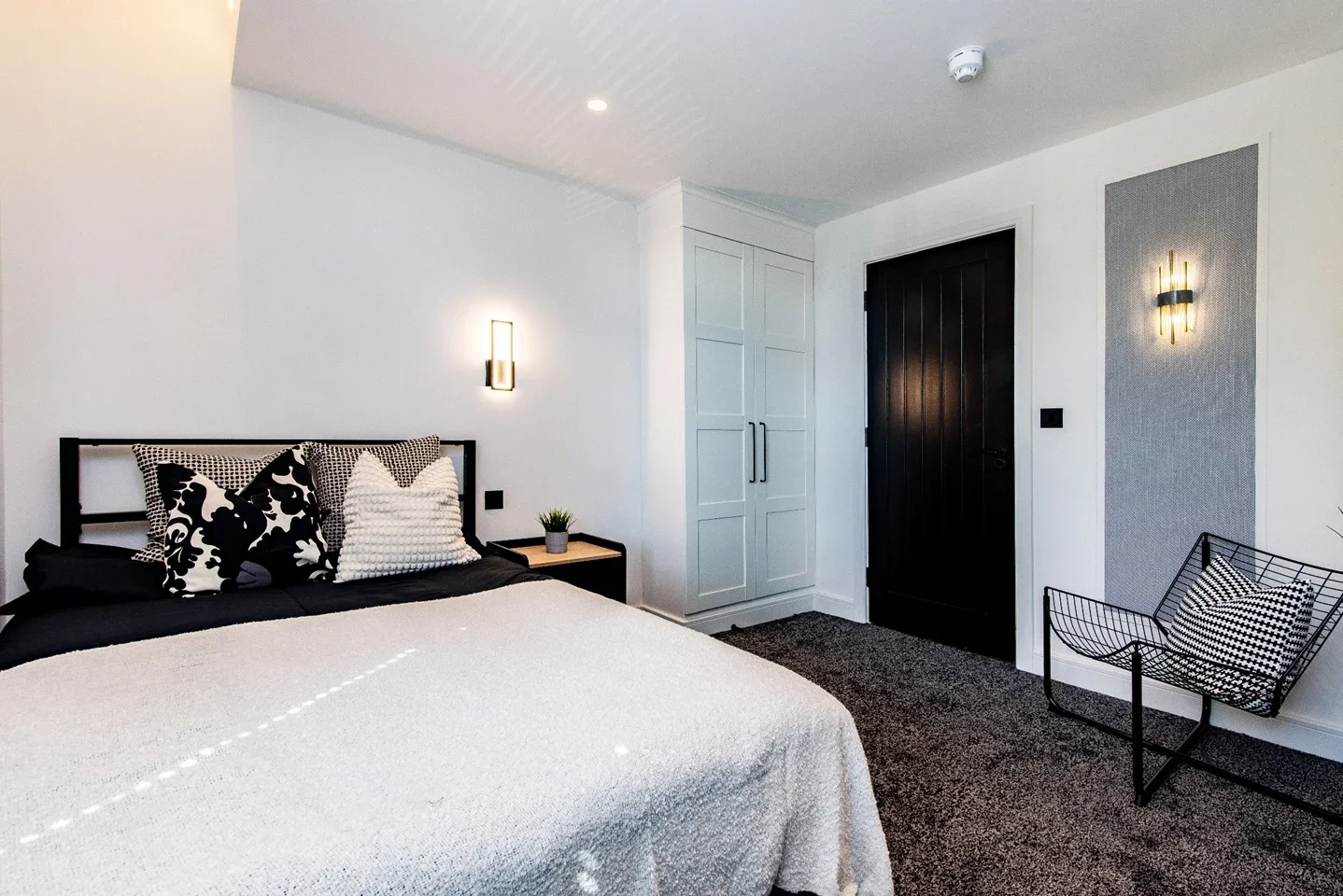 Room Newton Street in Nottingham