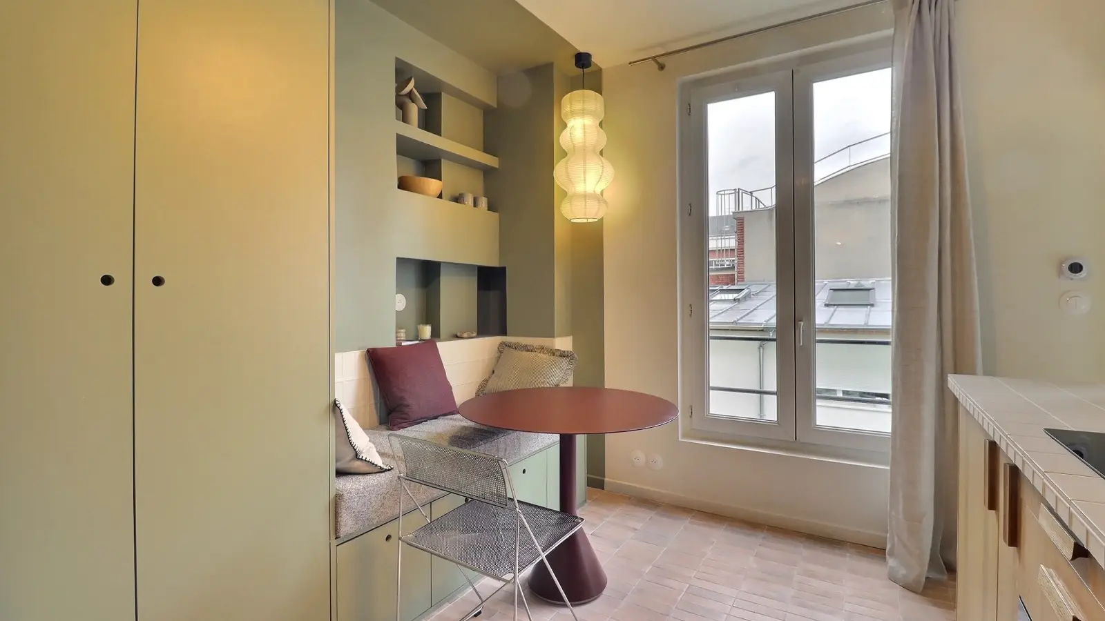 Flat Rue Championnet in Paris