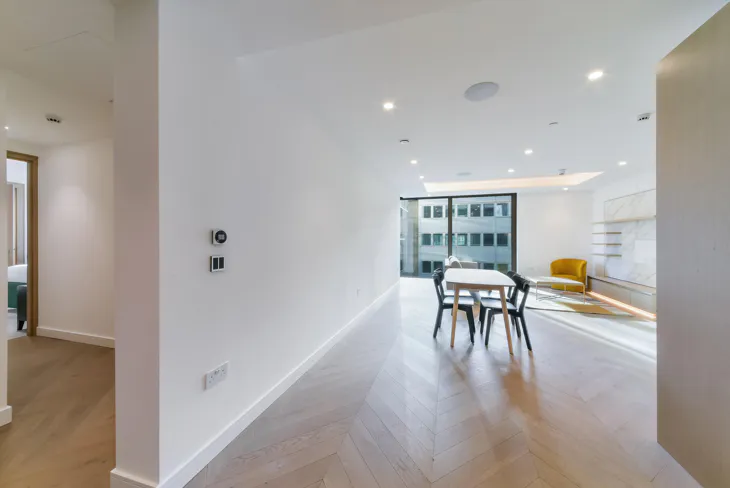 Flat St Clare Street in City of London